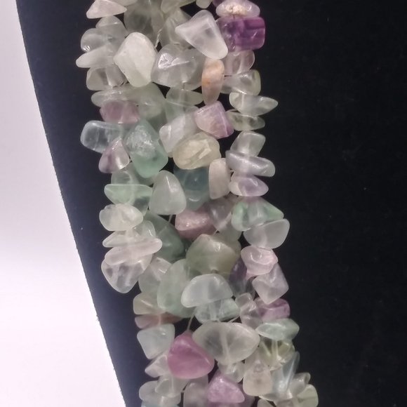 Amethyst and Aquamarine Wide Strand Chip Necklace - Picture 3 of 7